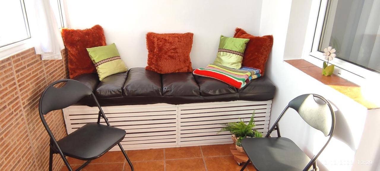 Platinum Apartment - Apartament Cu 3 Camere, 2 Dormitoare, 2 Bai, Bucatarie Complet Utilata, 2 Balcoane Bukurešť Exteriér fotografie