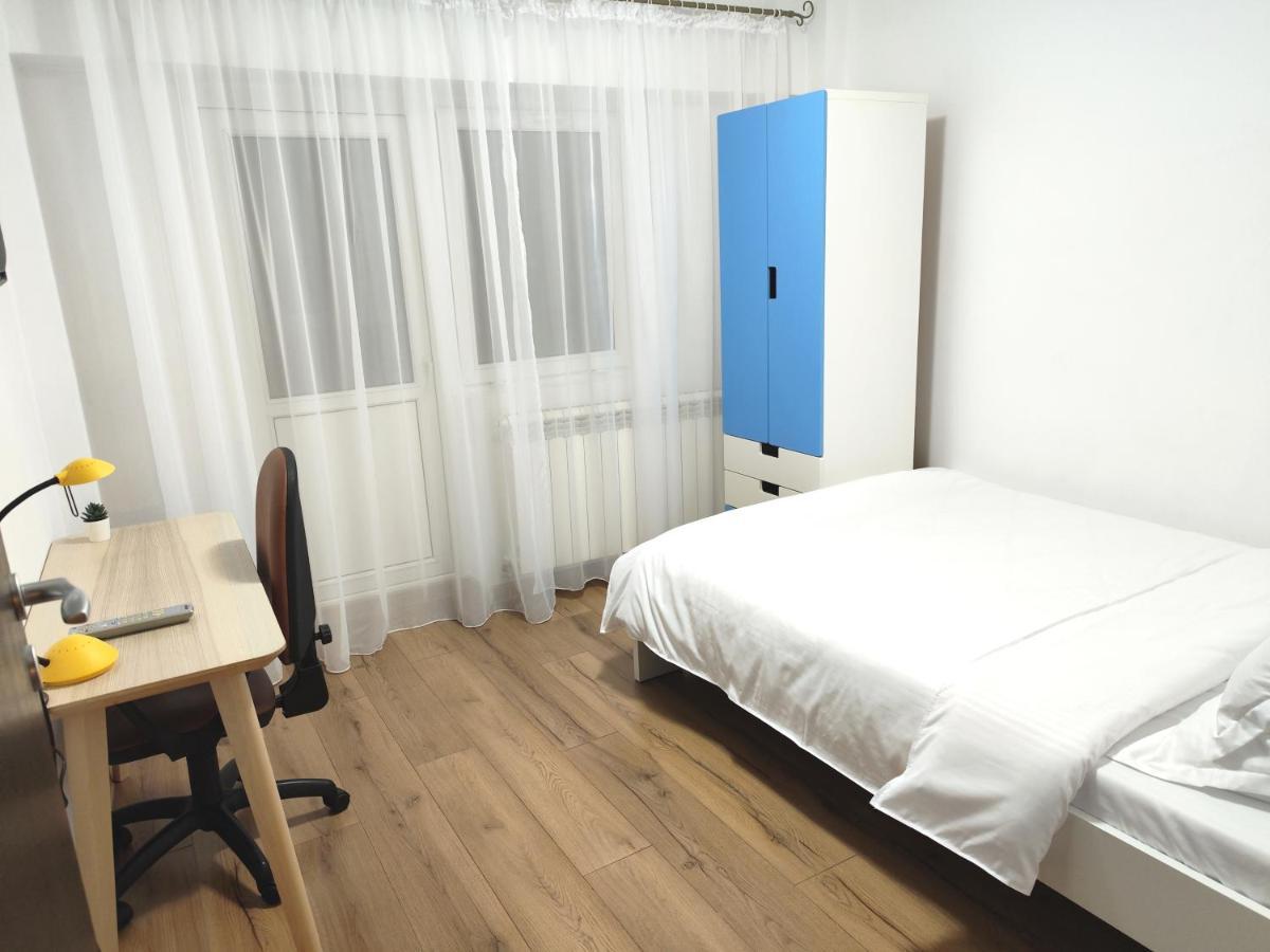 Platinum Apartment - Apartament Cu 3 Camere, 2 Dormitoare, 2 Bai, Bucatarie Complet Utilata, 2 Balcoane Bukurešť Exteriér fotografie