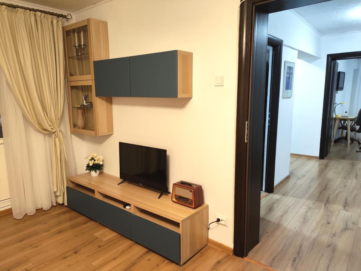 Platinum Apartment - Apartament Cu 3 Camere, 2 Dormitoare, 2 Bai, Bucatarie Complet Utilata, 2 Balcoane Bukurešť Exteriér fotografie