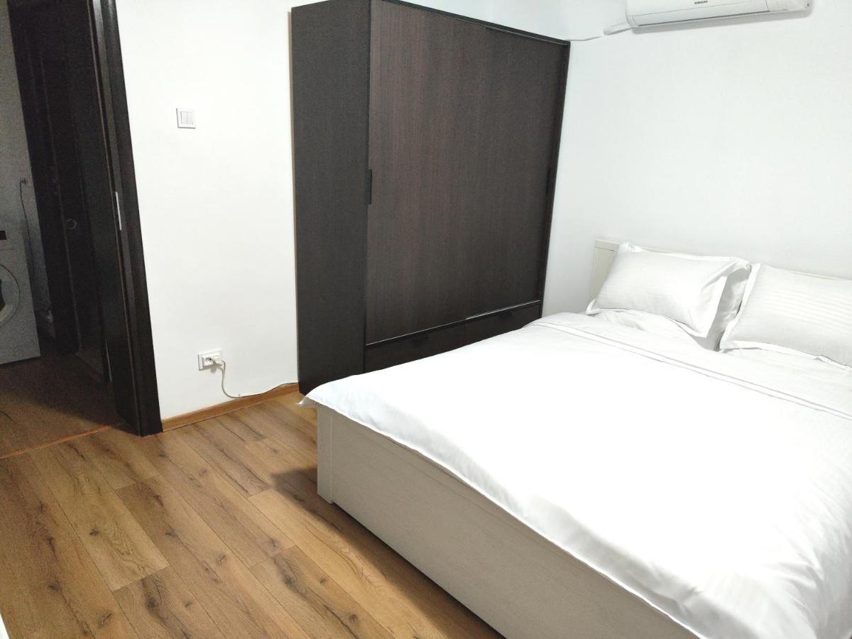Platinum Apartment - Apartament Cu 3 Camere, 2 Dormitoare, 2 Bai, Bucatarie Complet Utilata, 2 Balcoane Bukurešť Exteriér fotografie