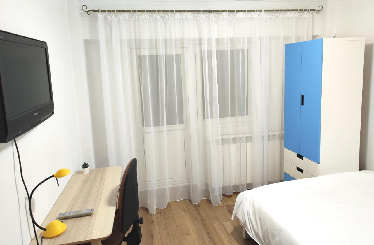 Platinum Apartment - Apartament Cu 3 Camere, 2 Dormitoare, 2 Bai, Bucatarie Complet Utilata, 2 Balcoane Bukurešť Exteriér fotografie