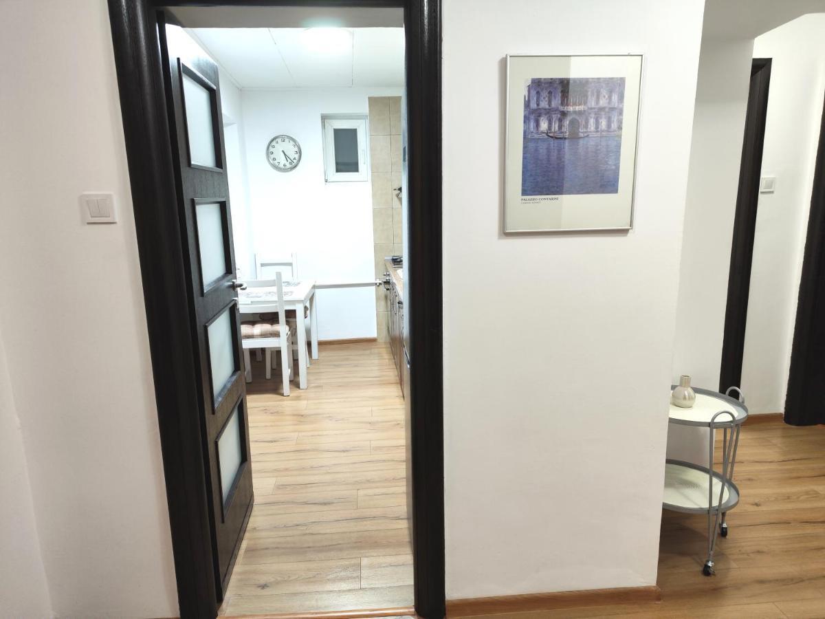 Platinum Apartment - Apartament Cu 3 Camere, 2 Dormitoare, 2 Bai, Bucatarie Complet Utilata, 2 Balcoane Bukurešť Exteriér fotografie