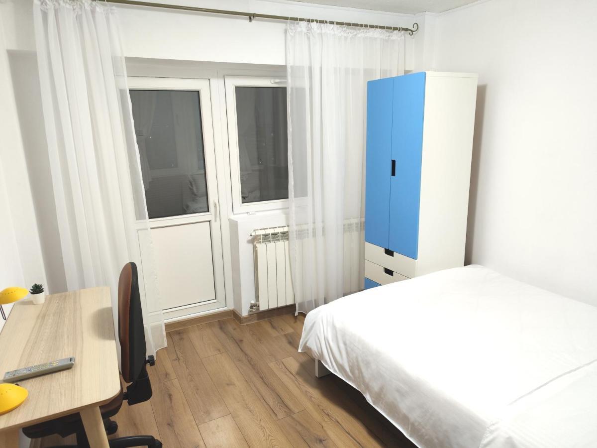 Platinum Apartment - Apartament Cu 3 Camere, 2 Dormitoare, 2 Bai, Bucatarie Complet Utilata, 2 Balcoane Bukurešť Exteriér fotografie