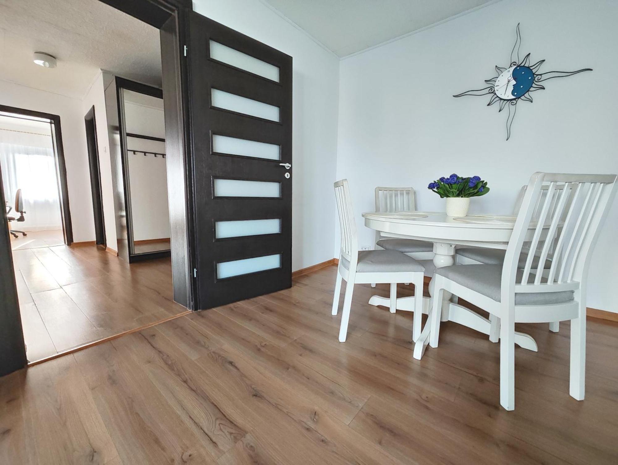 Platinum Apartment - Apartament Cu 3 Camere, 2 Dormitoare, 2 Bai, Bucatarie Complet Utilata, 2 Balcoane Bukurešť Exteriér fotografie