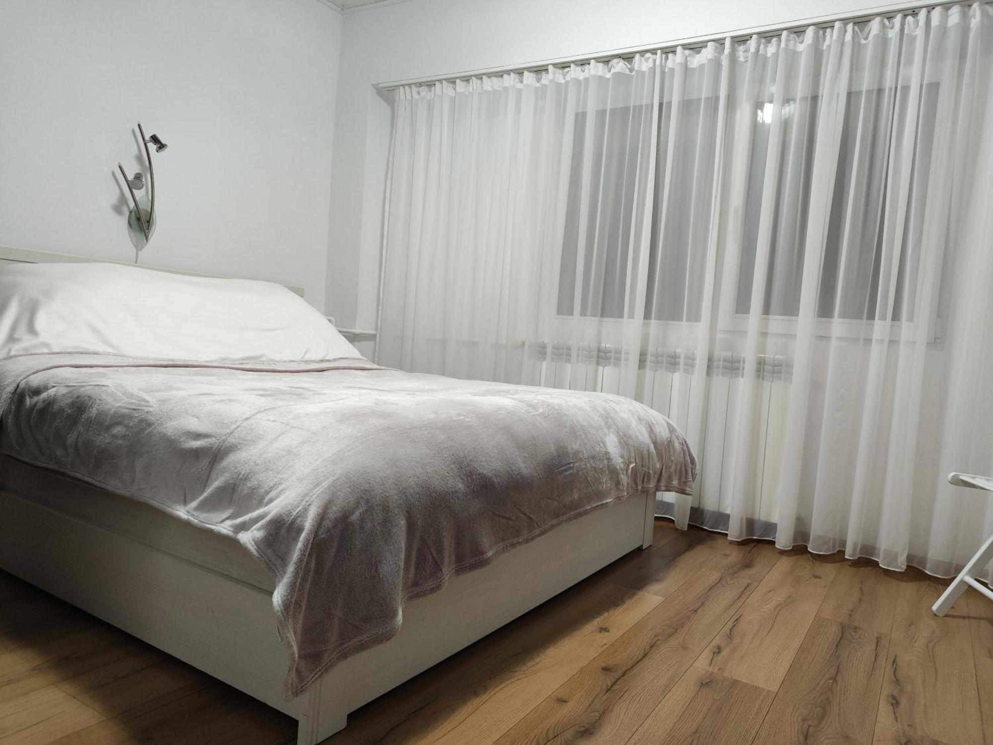 Platinum Apartment - Apartament Cu 3 Camere, 2 Dormitoare, 2 Bai, Bucatarie Complet Utilata, 2 Balcoane Bukurešť Exteriér fotografie