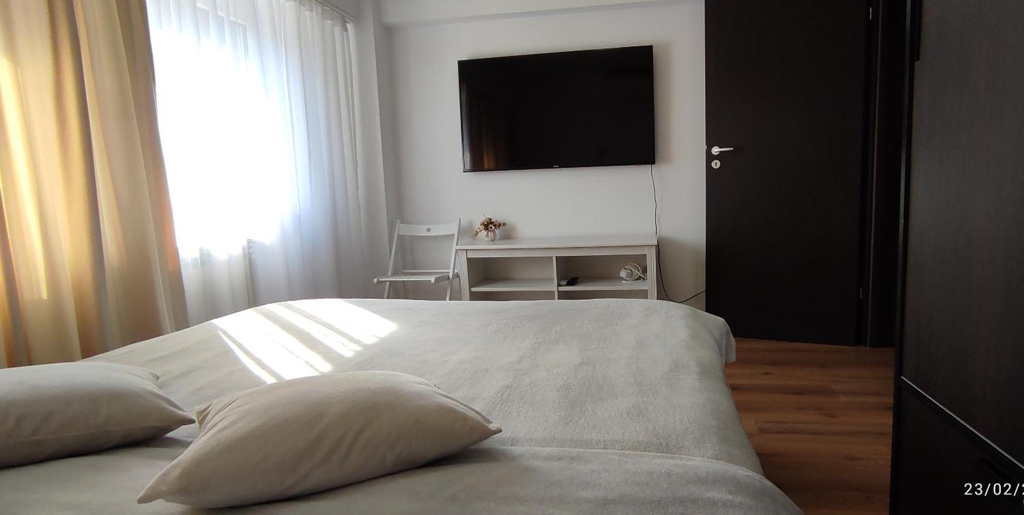 Platinum Apartment - Apartament Cu 3 Camere, 2 Dormitoare, 2 Bai, Bucatarie Complet Utilata, 2 Balcoane Bukurešť Exteriér fotografie